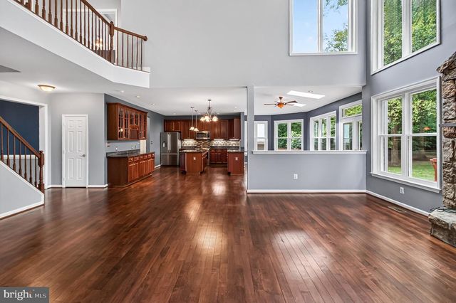 7822 THOR DR, Annandale, VA 22003
