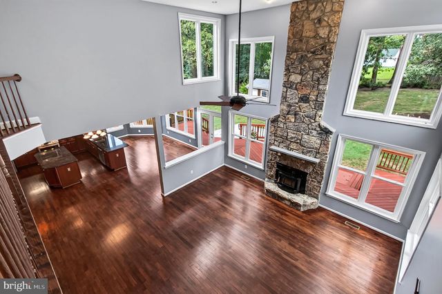 7822 THOR DR, Annandale, VA 22003