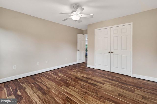 7822 THOR DR, Annandale, VA 22003