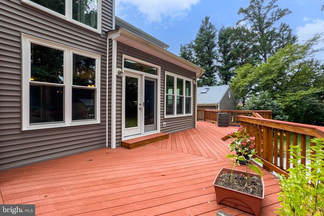 7822 THOR DR, Annandale, VA 22003