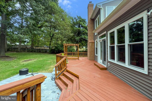 7822 THOR DR, Annandale, VA 22003