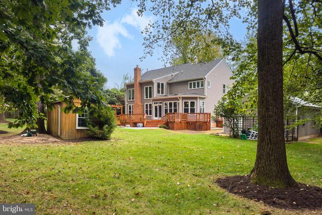7822 THOR DR, Annandale, VA 22003