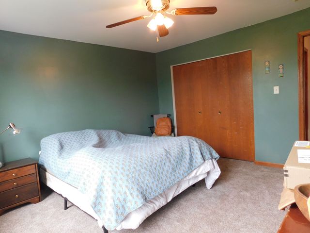 1064 N 129th Infantry Drive, Joliet, IL 60435