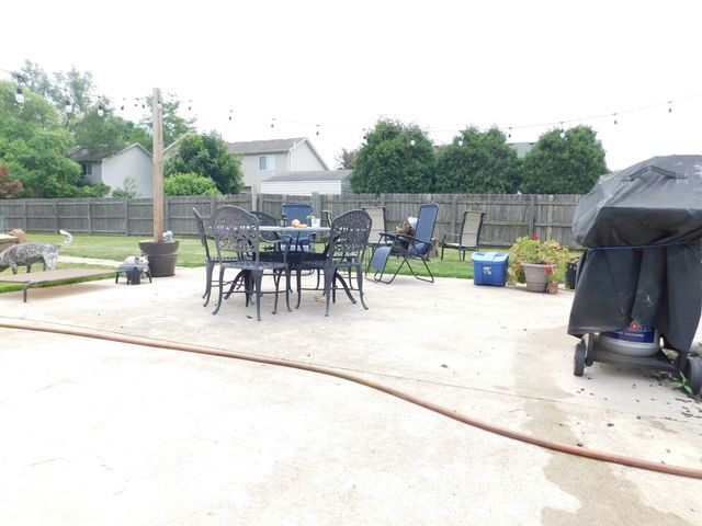 1064 N 129th Infantry Drive, Joliet, IL 60435