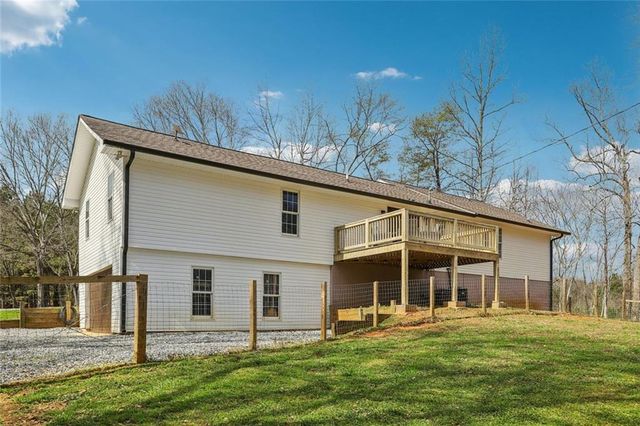 6380 Claude Parks Road, Murrayville, GA 30564