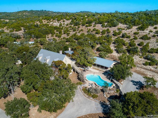 146 Upper Cibolo Creek, Boerne, TX 78006