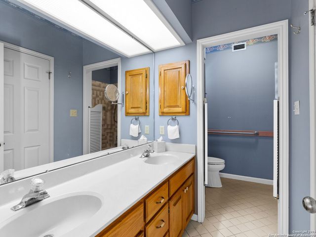 146 Upper Cibolo Creek, Boerne, TX 78006