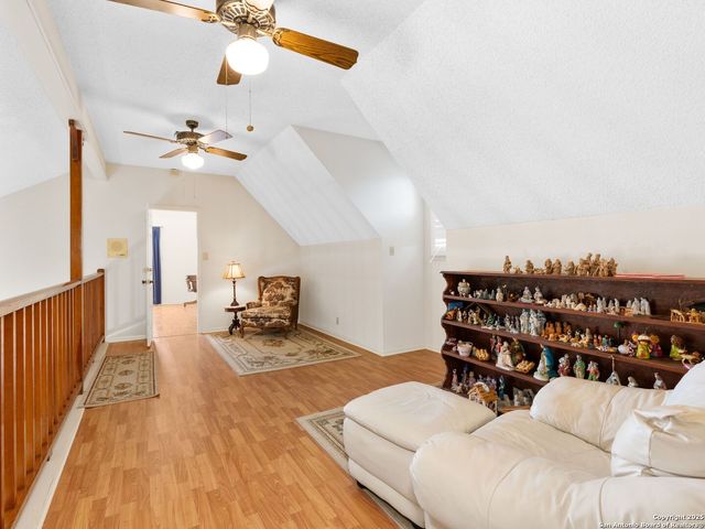 146 Upper Cibolo Creek, Boerne, TX 78006