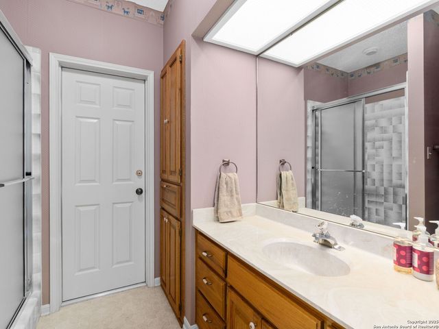 146 Upper Cibolo Creek, Boerne, TX 78006