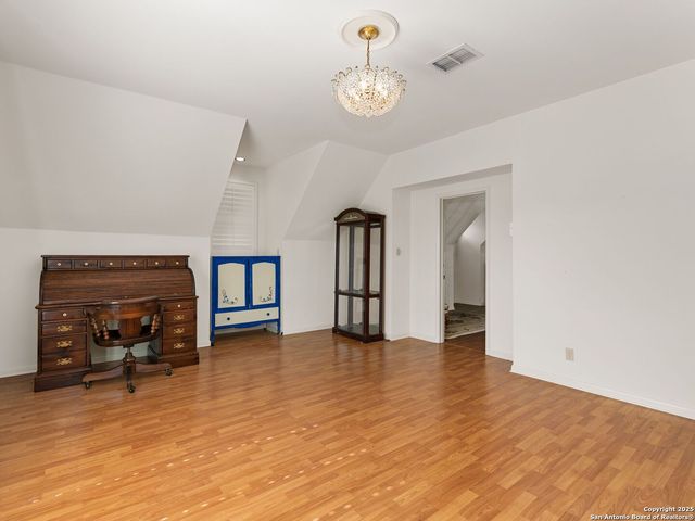 146 Upper Cibolo Creek, Boerne, TX 78006