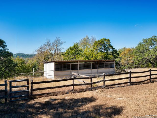 146 Upper Cibolo Creek, Boerne, TX 78006