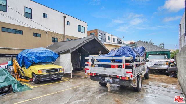 644 N Serrano Avenue, Los Angeles, CA 90004