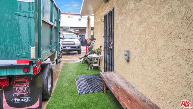 644 N Serrano Avenue, Los Angeles, CA 90004