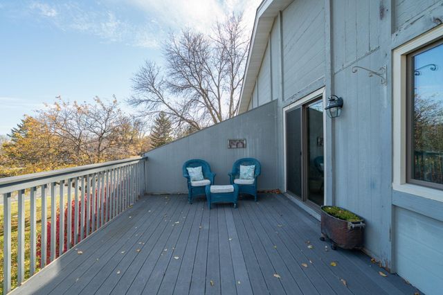 6970 Pima Lane, Chanhassen, MN 55317