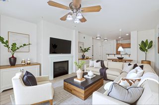 3290 Maguire Way 101, Dublin, CA 94568