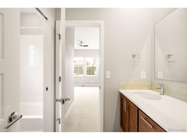 6660 Warren Dr, Denver, CO 80221