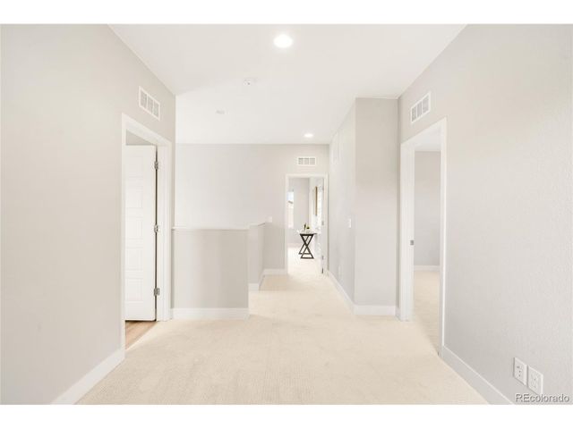 6660 Warren Dr, Denver, CO 80221