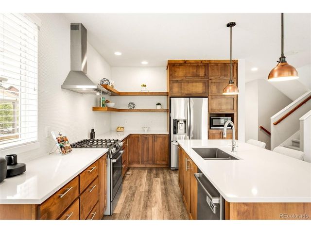 6660 Warren Dr, Denver, CO 80221