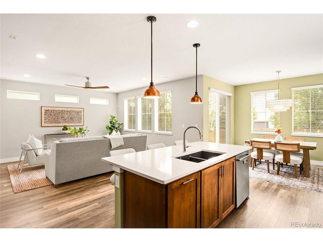 6660 Warren Dr, Denver, CO 80221