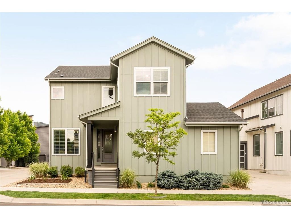 6660 Warren Dr, Denver, CO 80221