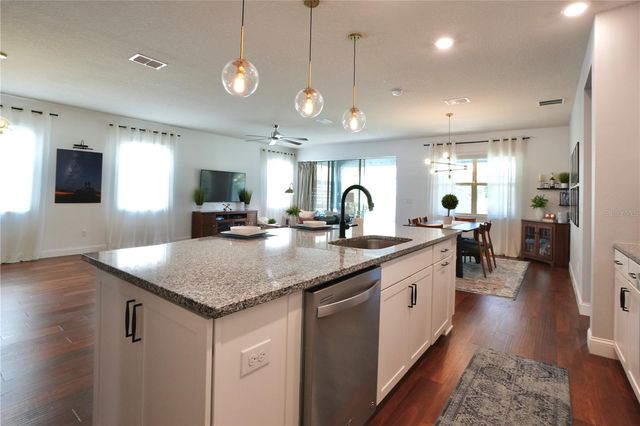10401 MALVASIA AVENUE, Riverview, FL 33578