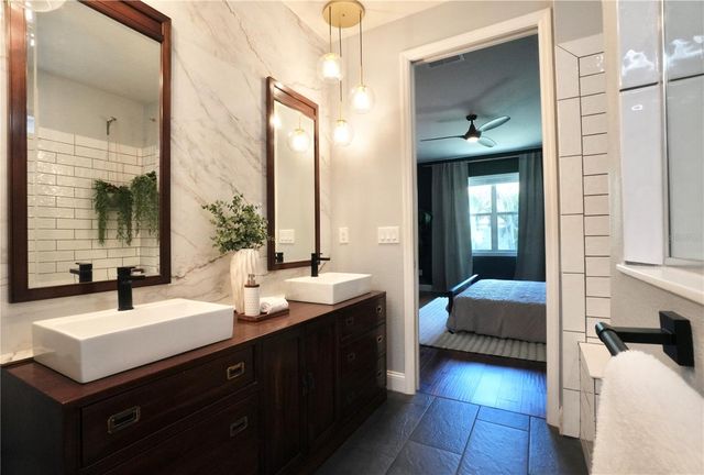 10401 MALVASIA AVENUE, Riverview, FL 33578