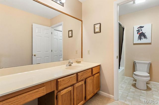 1029 Stonybrook Drive, O'fallon, IL 62269