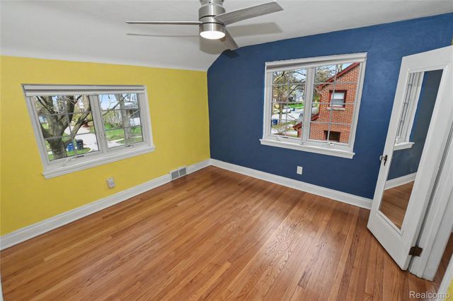 1200 Gardner Avenue, Ann Arbor, MI 48104