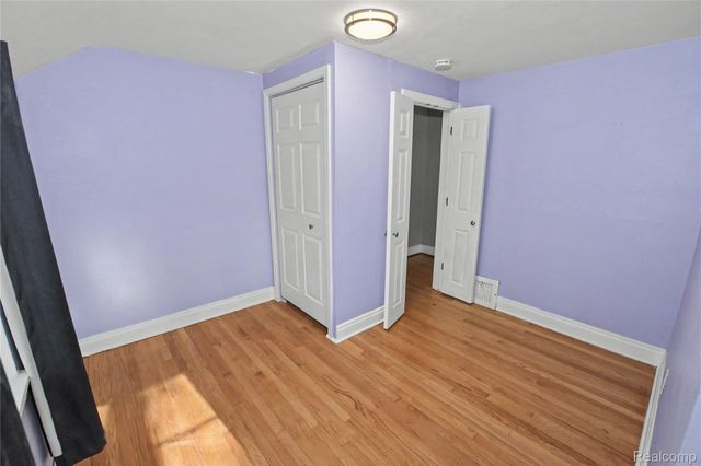 1200 Gardner Avenue, Ann Arbor, MI 48104