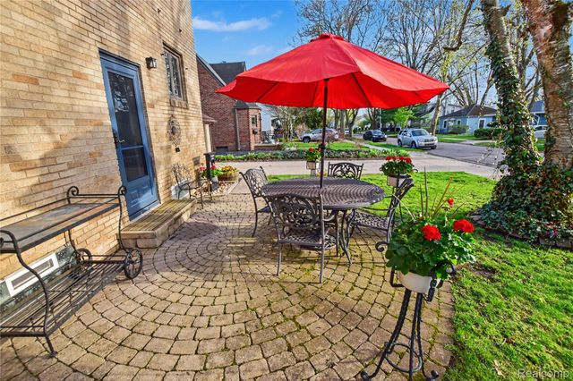 1200 Gardner Avenue, Ann Arbor, MI 48104