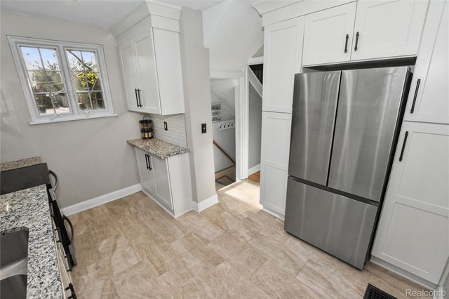 1200 Gardner Avenue, Ann Arbor, MI 48104