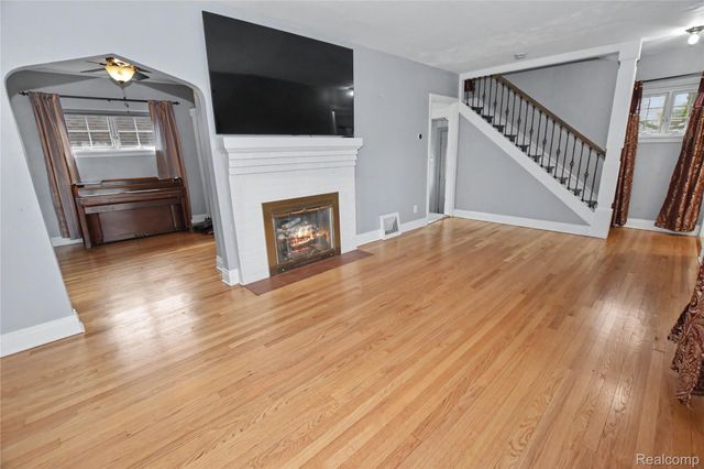 1200 Gardner Avenue, Ann Arbor, MI 48104