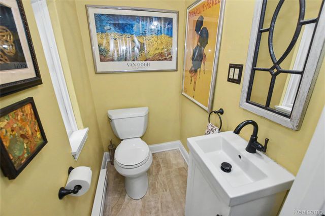 1200 Gardner Avenue, Ann Arbor, MI 48104