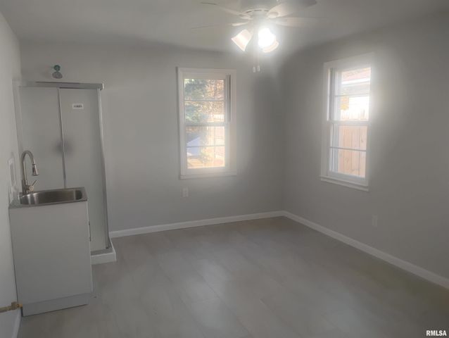 1131 N WILDWOOD Court, Peoria, IL 61604