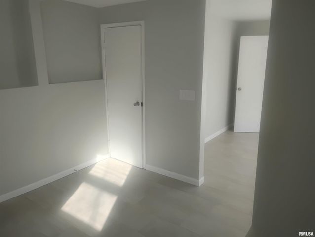 1131 N WILDWOOD Court, Peoria, IL 61604