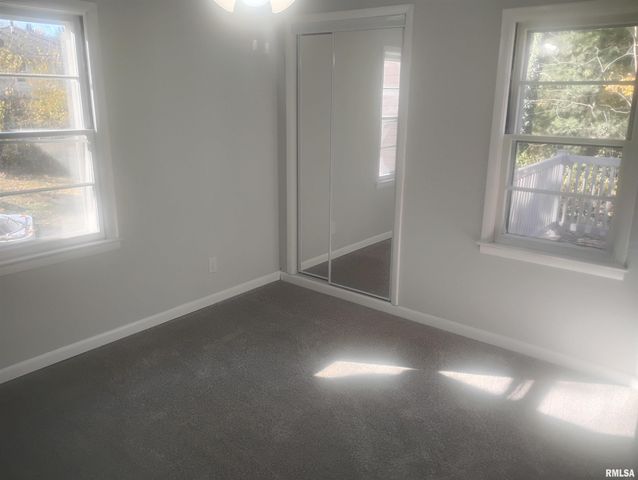 1131 N WILDWOOD Court, Peoria, IL 61604