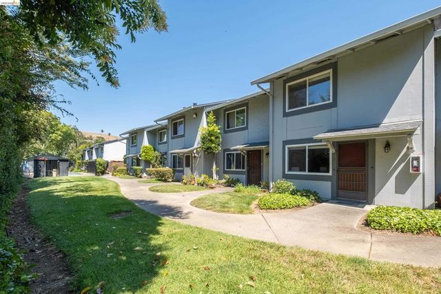 515 Tamarack Dr 15, Union City, CA 94587