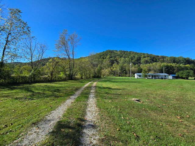 163 Eulett Lane, Vanceburg, KY 41179