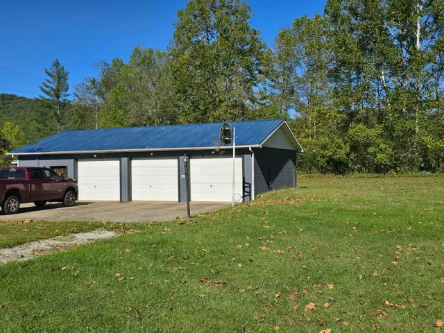 163 Eulett Lane, Vanceburg, KY 41179