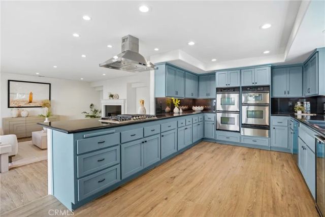 3501 Maple Avenue, Manhattan Beach, CA 90266