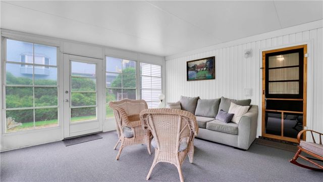 6170 Deerfield Drive, Farmington, NY 14425