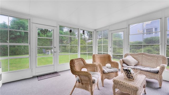 6170 Deerfield Drive, Farmington, NY 14425