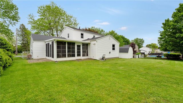 6170 Deerfield Drive, Farmington, NY 14425