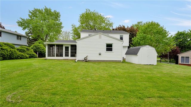 6170 Deerfield Drive, Farmington, NY 14425
