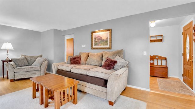 6170 Deerfield Drive, Farmington, NY 14425