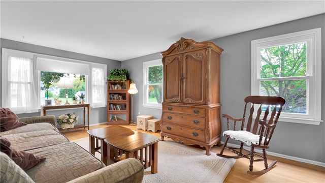 6170 Deerfield Drive, Farmington, NY 14425