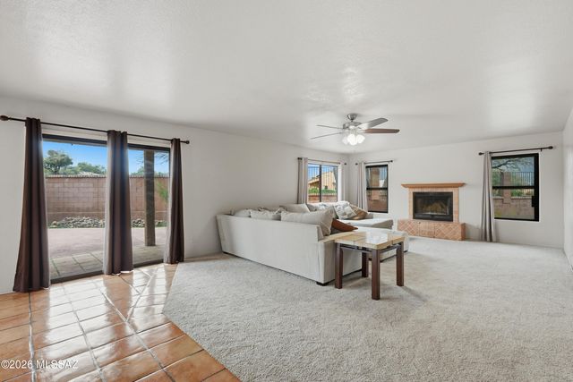 10290 N Krauswood Lane, Oro Valley, AZ 85737