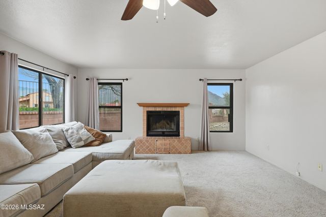 10290 N Krauswood Lane, Oro Valley, AZ 85737