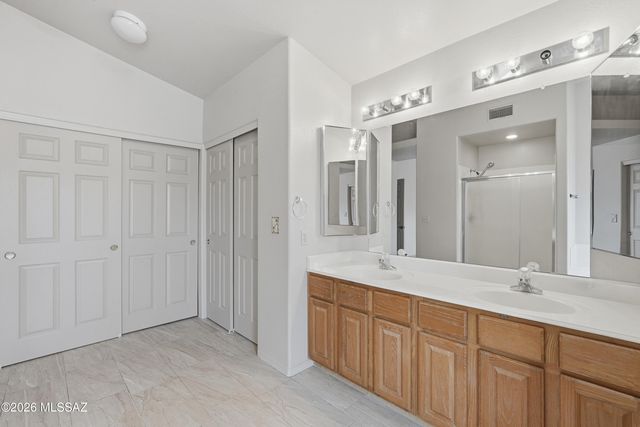 10290 N Krauswood Lane, Oro Valley, AZ 85737