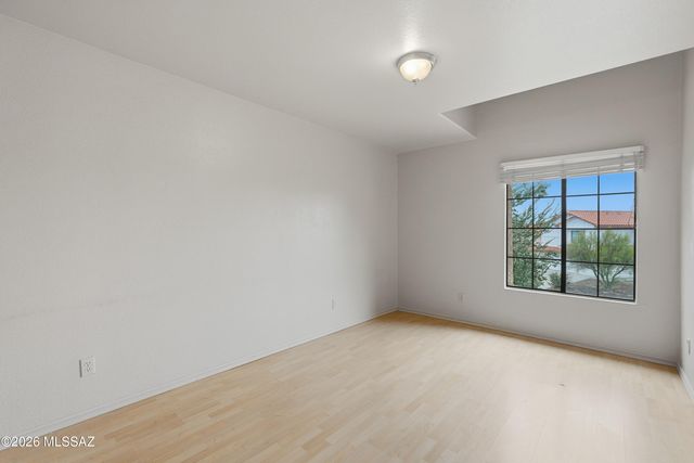 10290 N Krauswood Lane, Oro Valley, AZ 85737